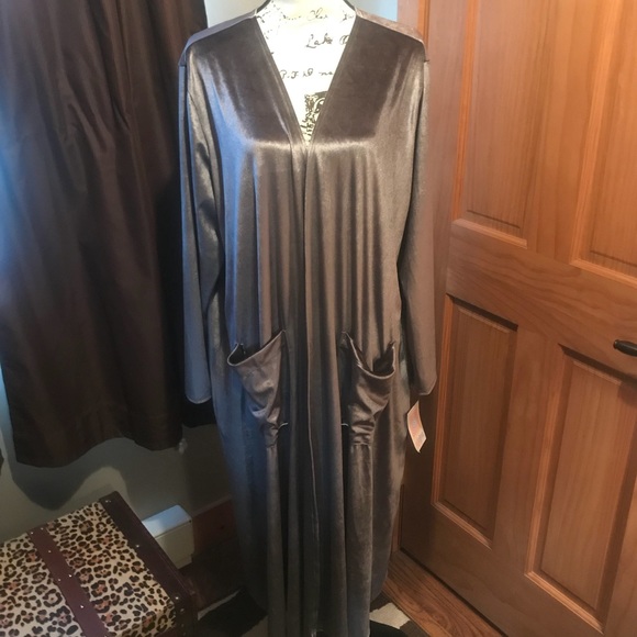 LuLaRoe Sweaters - NWT XL LLR UNICORN Silver Velvet Sarah